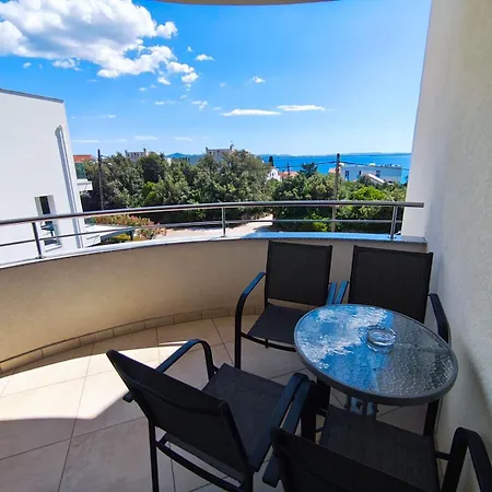 Apartman Mirela Petrcane