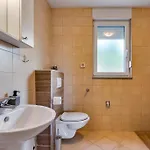 Mirela Apartment Petrcane
