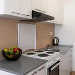 Apartment Mirela Petrcane
