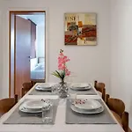 Mirela